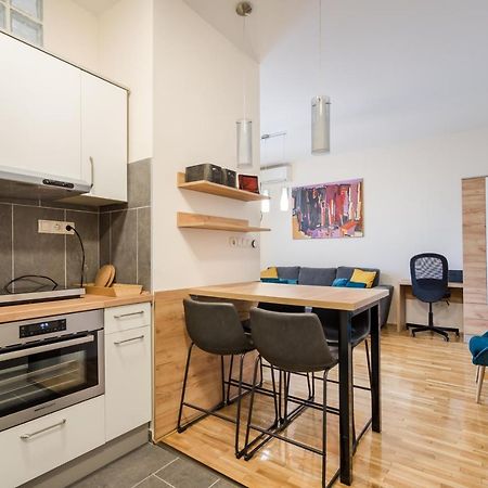 Bpr Blue Paradise Apartment With A/C Budapest Eksteriør billede